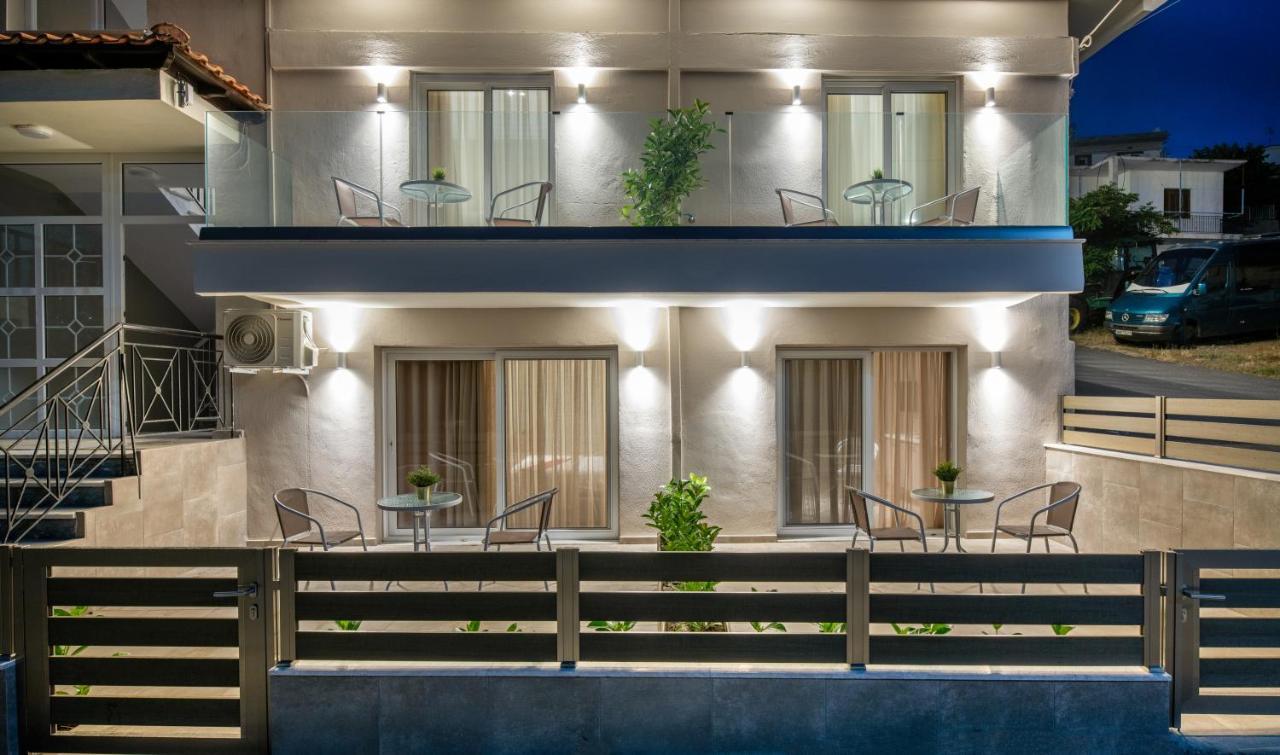 Olenia Luxury Apartments 1 ネオス・マルマラス エクステリア 写真